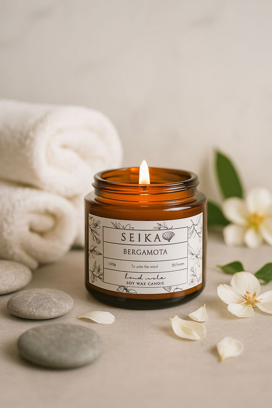 Vela aromática y mascarilla facial del kit Seika Experience

